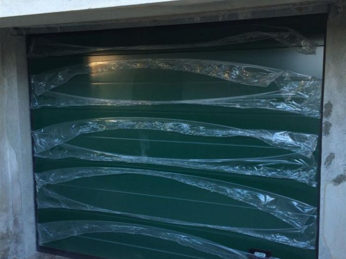 Archisio - Serramenti Puglisi srl - Progetto Porte basculanti e porte sezionali