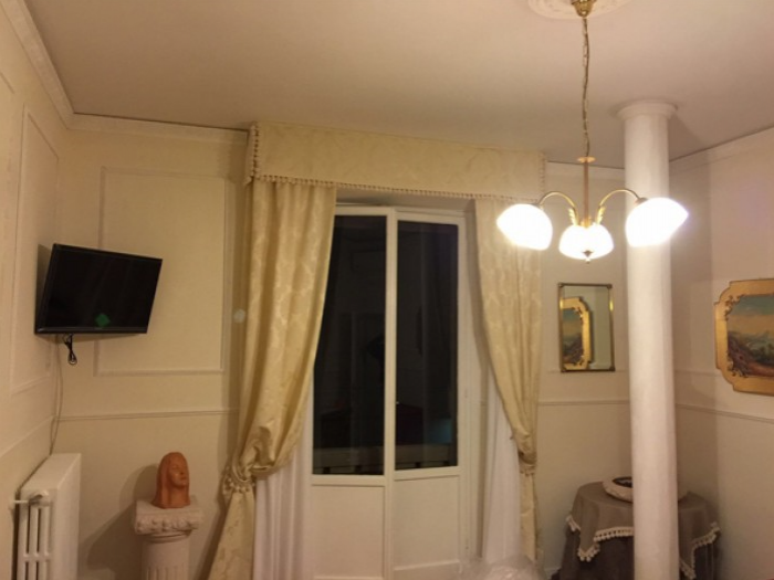 Archisio - Alberto Alderighi - Progetto Tinteggiatura con decorazioni a cornici e colonna in cartongesso