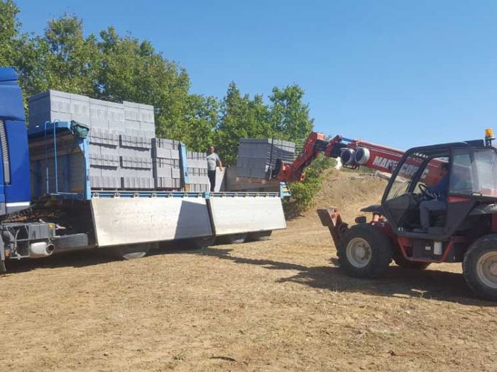 Archisio - Datola Spurghi Di Datola Giuseppe - Progetto Trasporto merci conto terzi