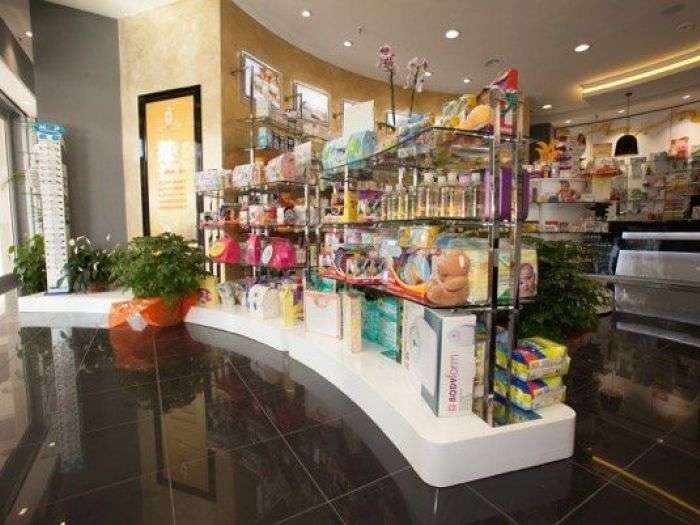 Archisio - Francesco Del Piano - Progetto Farmacia franchini sermoneta