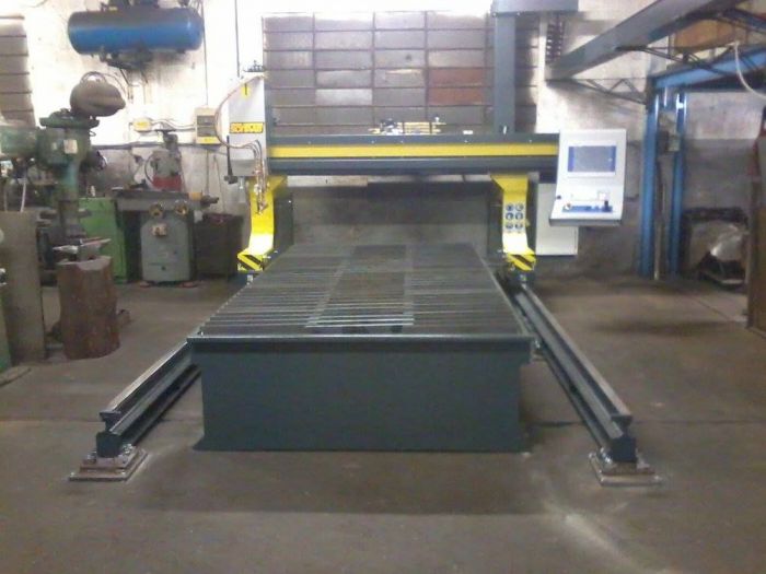 Archisio - Carpenteria Leggera Vitali Franco - Progetto Carpenteria industriale