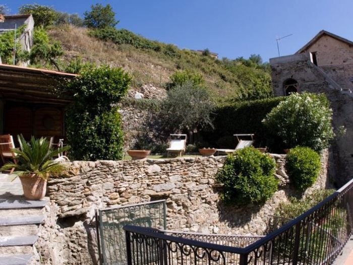 Archisio - Gian Luca Frigerio - Progetto 2005 private house bardino sv italy