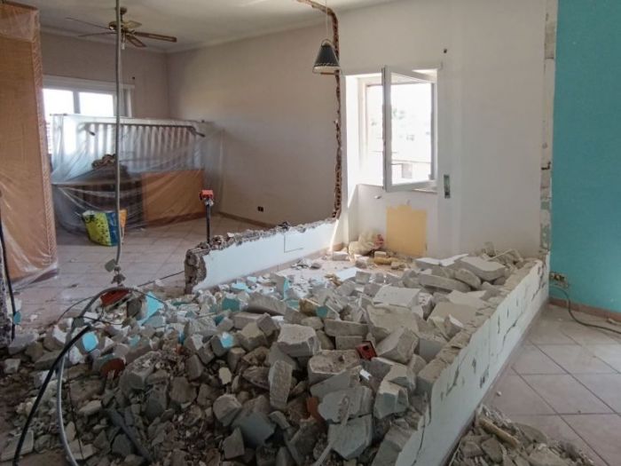 Archisio - Mani Srl Ristrutturazini - Progetto Ristrutturazione effettuata presso un appartamento sito in roma zona acilia