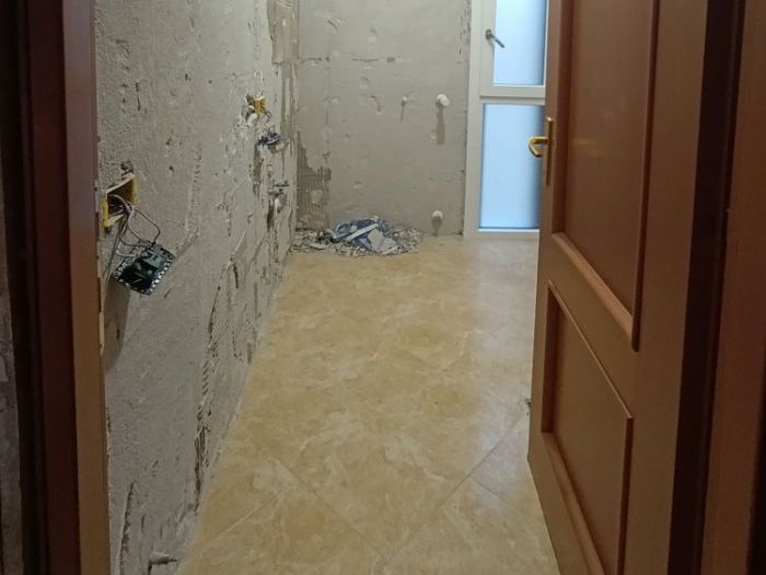 Archisio - Mani Srl Ristrutturazini - Progetto Ristrutturazione bagno roma zona acilia