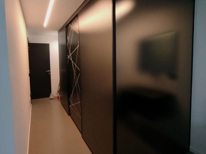 Archisio - Mp Glass - Progetto Porte e pareti divisorie in vetro