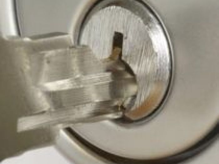 Archisio - Chiavi E Sicurezza Fabbro Di Maiorino Mirko - Progetto Apertura di casseforti e porte blindate