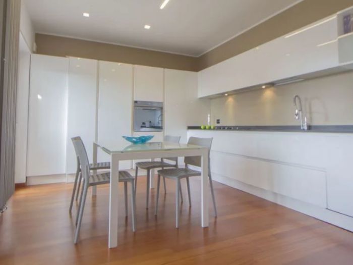 Archisio - Marina Dionisi Home Stager E Interior Designer - Progetto Valorizzazione di un super attico