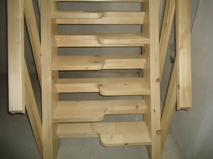 Archisio - Falegnameria Sardano Demurtas - Progetto Scala in legno