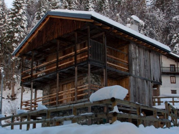 Archisio - Cristina Rampazzo - Progetto Restauro di un tabi - anno 20102011