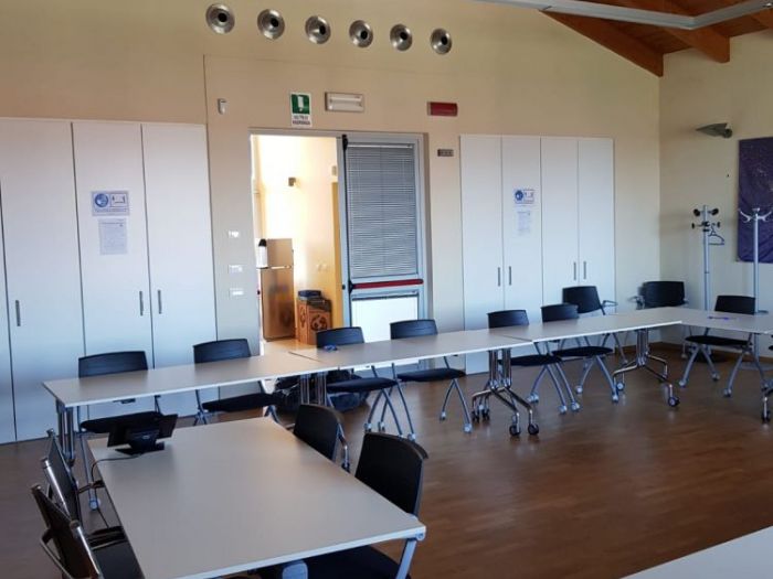 Archisio - Stil Pitture Di Gorgoglione Salvatore - Progetto Ripristini e tinteggiatura sala riunioni