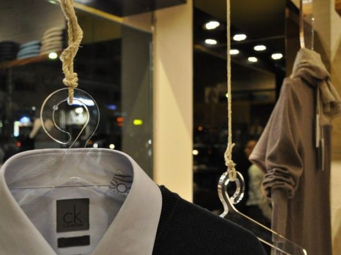 Archisio - Soa Spazio Oltre Larchitettura - Progetto Allestimento vetrina reg