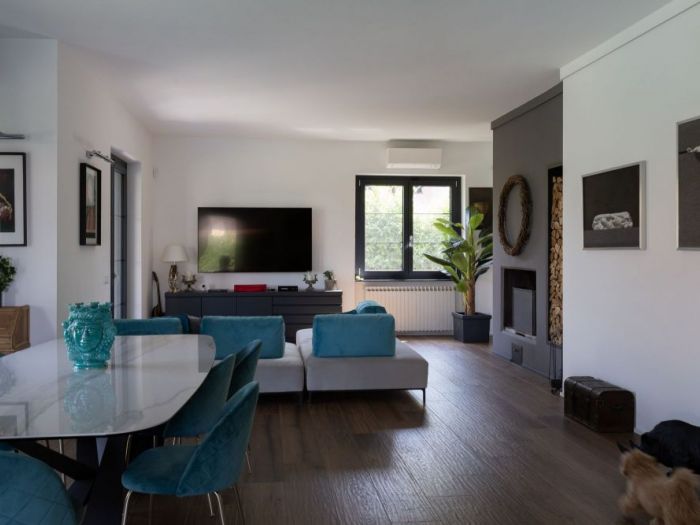 Archisio - Cinzia Campari - Progetto Villa indipendente con piscina
