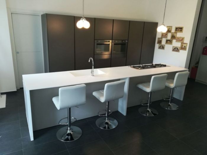 Archisio - Mhid Maiocchi House Interior Designer - Progetto Cucina ad isola