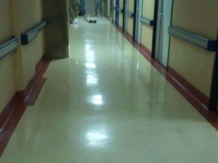 Archisio - Errico Gaglianese - Progetto Rifacimento pavimenti gruppo operatorio ed utic del campus di germaneto