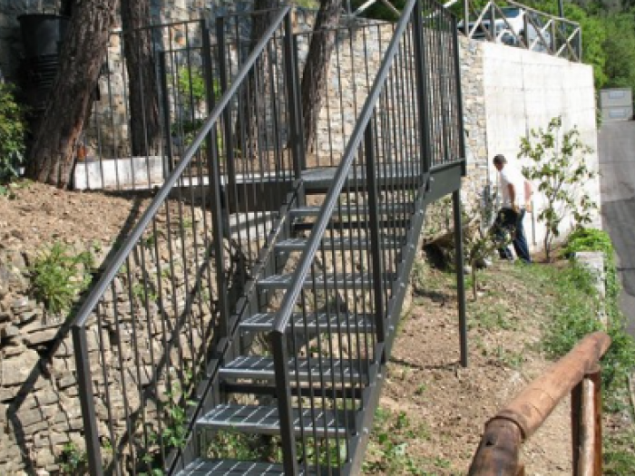 Archisio - Nervo Valerio - Progetto Soppalchi e passerelle scale interne scale antincendio esterne