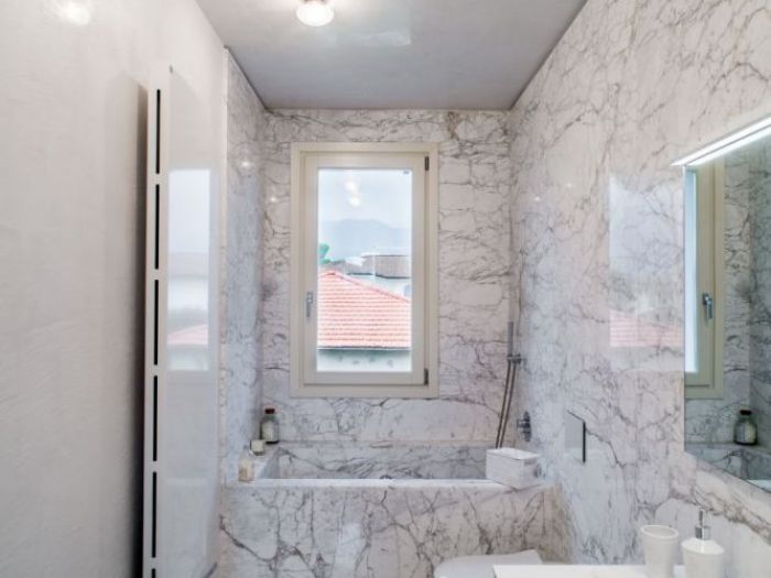 Archisio - Pisani Massimo - Progetto Villa su tre piani a forte dei marmi