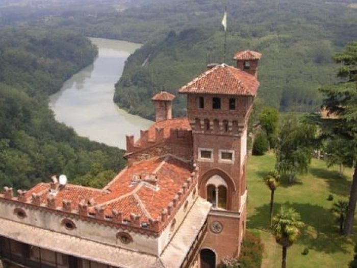 Archisio - Falegnameria Freddato srl - Progetto Castello di malgr