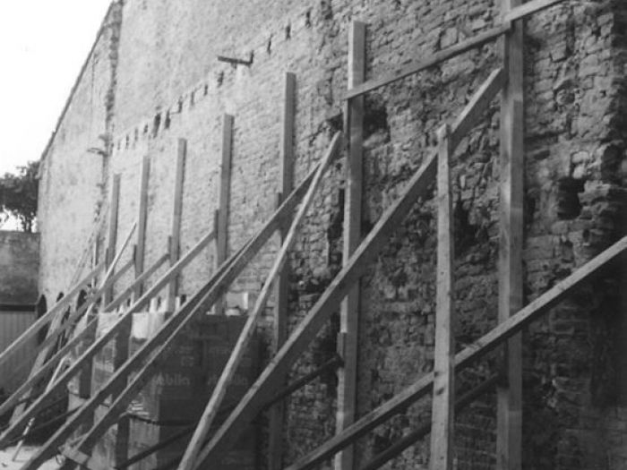 Archisio - Cristina Rampazzo - Progetto Ripristino conservativo di edificio residenziale - anno 20032005