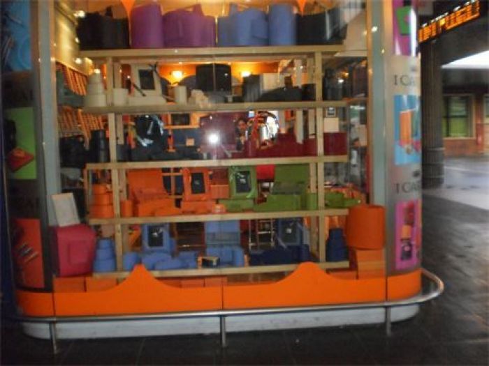 Archisio - Emanuele Epifanio - Progetto icartai in box stazione slucia venezia