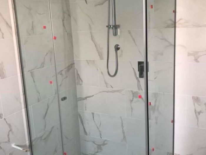 Archisio - Vetreria Anfossi - Progetto Vetrate box doccia