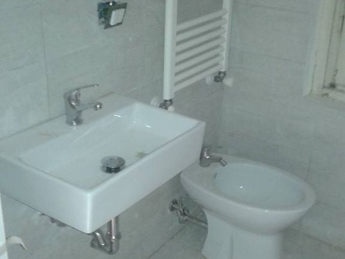 Archisio - Castagnoli Termoidraulica Prato - Progetto Box doccia e scaldasalviette