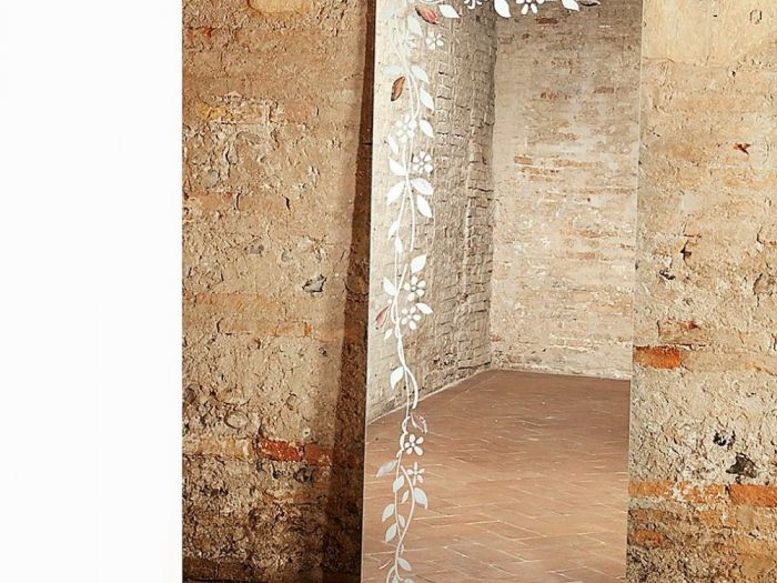 Archisio - Mp Glass - Progetto Specchi e vetro darredo su misura