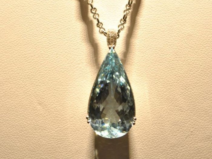 Archisio - Studio Scaramucci - Progetto Gioielleria coccia oddi 2012-2013