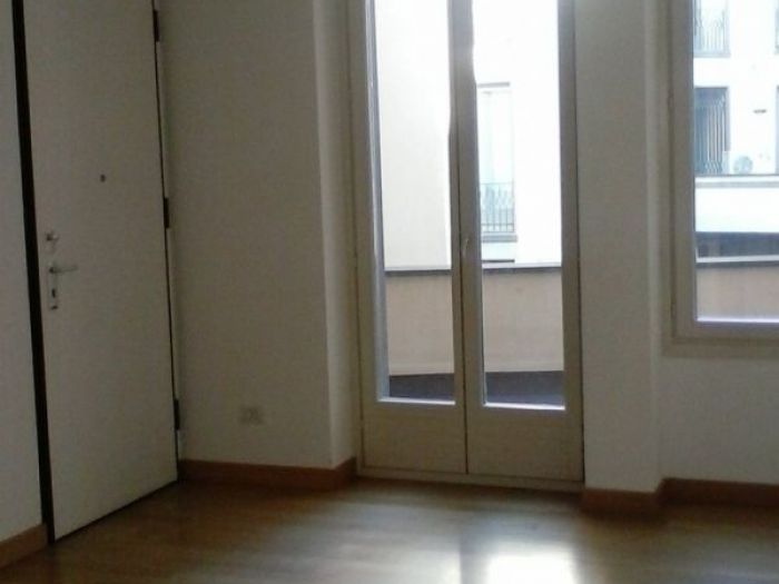 Archisio - Marco Valenti - Progetto Ufficio showroom