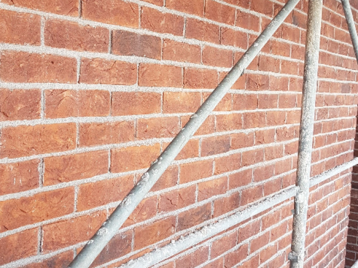 Archisio - Impresa Sharon Srls - Progetto Appartamentiville lavorazione mattoni faccia a vista e rivestimenti in pietra