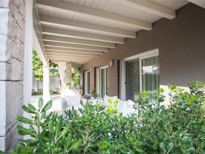 Archisio - Architrevi Studio Maridati - Progetto Ristrutturazione villa bifamiliareDuerre house