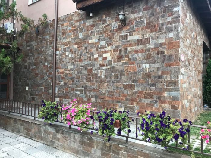 Archisio - Mondial Pietra - Progetto Rivestimentipavimentazioni esterniinterni