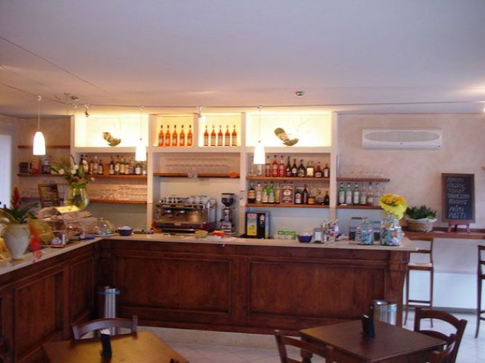 Archisio - Roberto Bardelli - Progetto Bar ristorante e discoteche