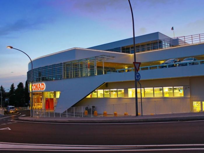 Archisio - Fima Multidisciplinary Office For Architecture - Progetto Edificio commerciale co