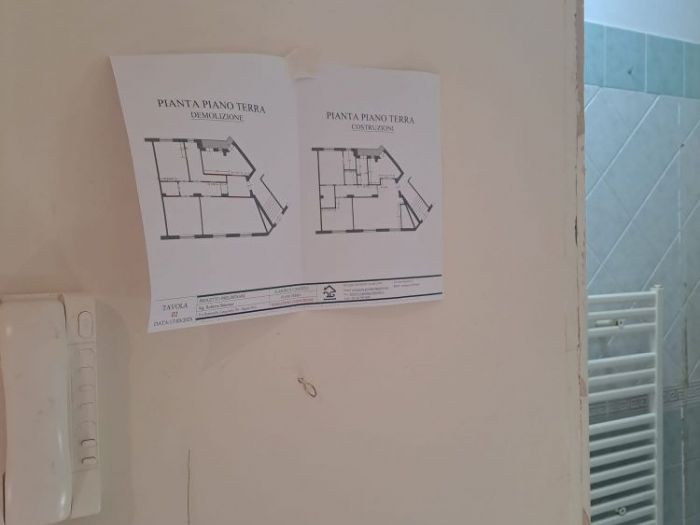 Archisio - Domenico Guadagni - Progetto Diversa distribuzione interna appartamento - napoli na