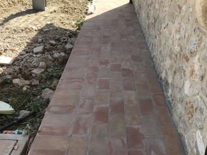 Archisio - Larte Del Cotto Di Bartoccini Federico - Progetto Pavimenti interni ed esterni in un vecchio casolare umbro