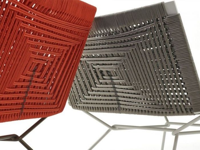 Archisio - Mdf Italia - Progetto Neil twist armchair
