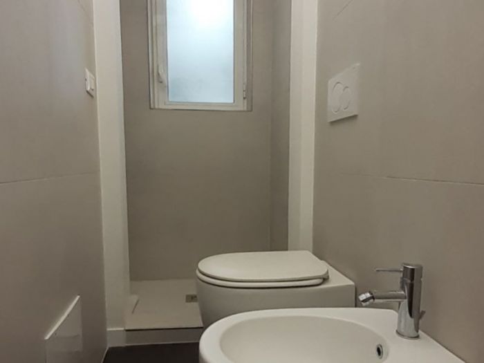 Archisio - Mani Srl Ristrutturazini - Progetto Bagno classico con stucchi roma zona balduina