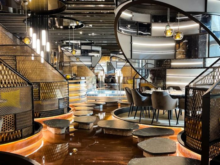 Archisio - Forme Dacqua - Progetto Fontane da interno - ristorante amy sushi reggio emilia