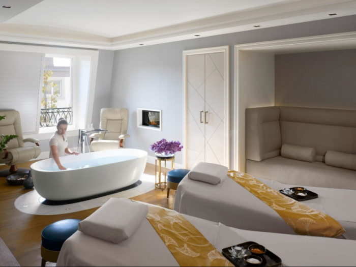 Archisio - Metex Design Group - Progetto Four seasons hotel des bergues geneva- spa mont blanc izumi restaurant