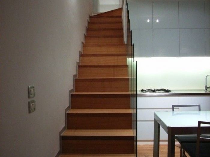 Archisio - Cofra Architettura Design Innovazione - Progetto Redistribuzione degli spazi interni di un monolocale su due livelli