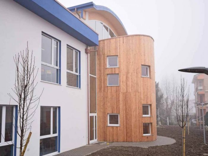 Archisio - Roberto Silvestri - Progetto Ricostruzione di una scuola in emilia romagna