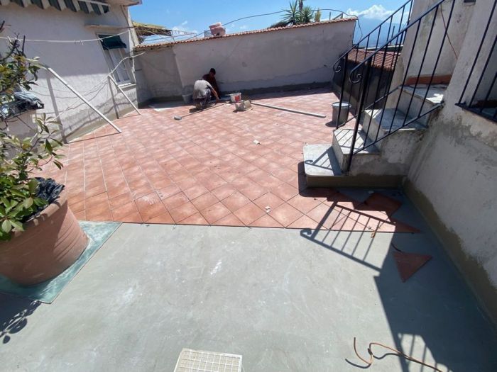 Archisio - Geometra Luigi Amato - Progetto Progettazione e direzione lavori impermeabilizzazione terrazzo impermeabilizzazione area intorno ai n2 lucernari