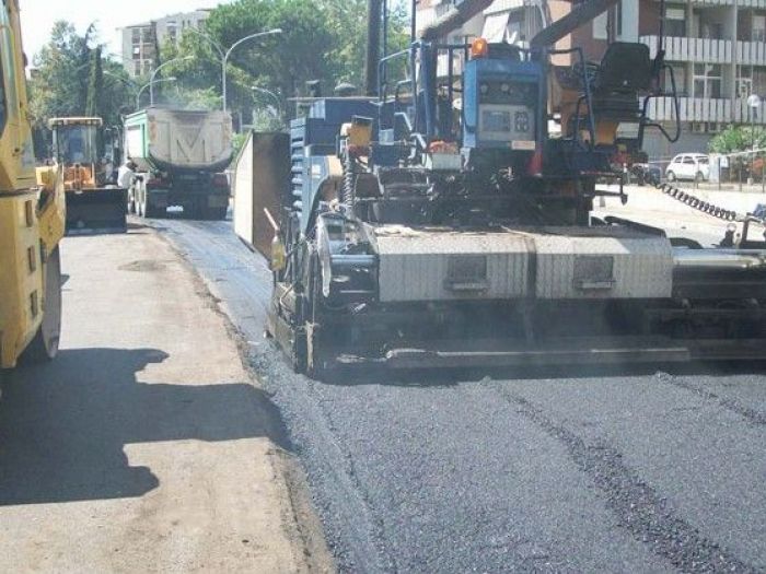 Archisio - Ingegnere Ferdinando Mangiavacchi - Progetto Adeguamento sicurezza e pavimentazione