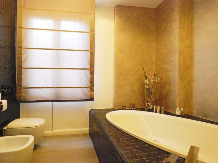 Archisio - Roberto Silvestri - Progetto Luce materiali spazio e una grande cucina