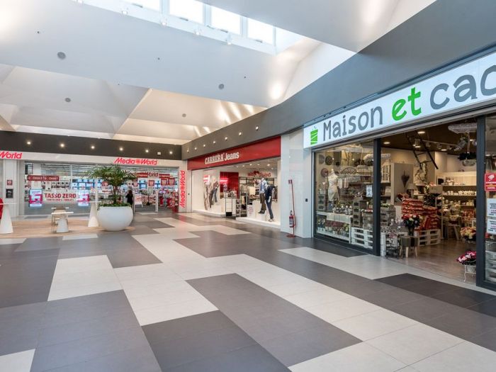 Archisio - Studio Fotografico Francesco Degli Innocenti - Progetto Coop agliana