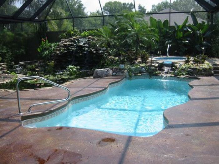 Archisio - Solaris Acqua Sport Srl - Progetto Realizzazione piscine private siamo in grado di lavorare su progetti suggeriti dal cliente anche quando si tratta di design particolari e innovativi