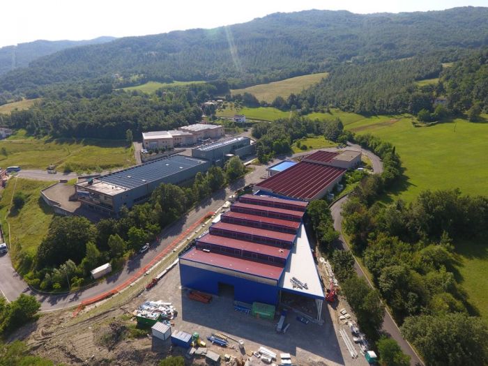 Archisio - Studio Lenzi Associati - Progetto Una fabbrica in montagna