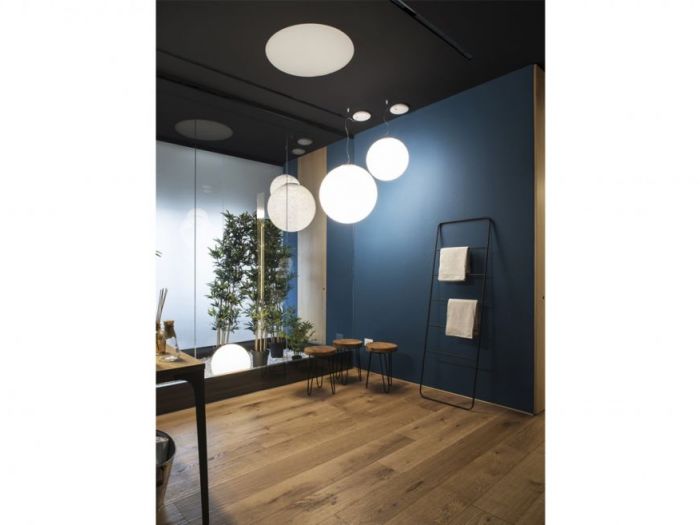Archisio - Didon Comacchio Architects - Progetto Showroom ll light village