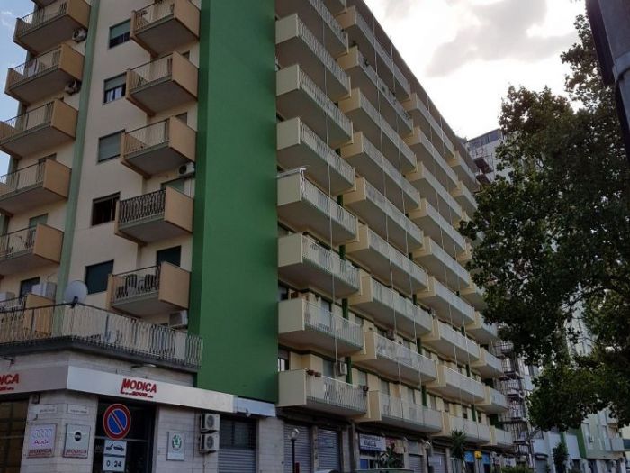 Archisio - Bruno srl - Progetto Rifacimento facciata