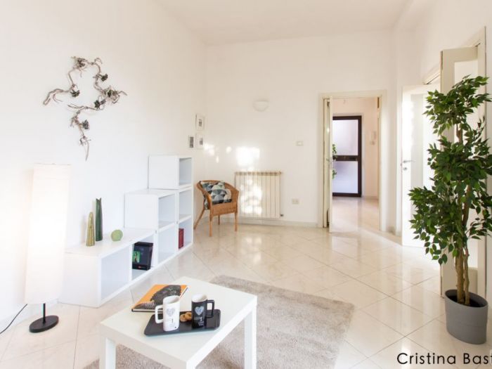 Archisio - Cristina Bastioli - Progetto La casa sul cortile - home staging